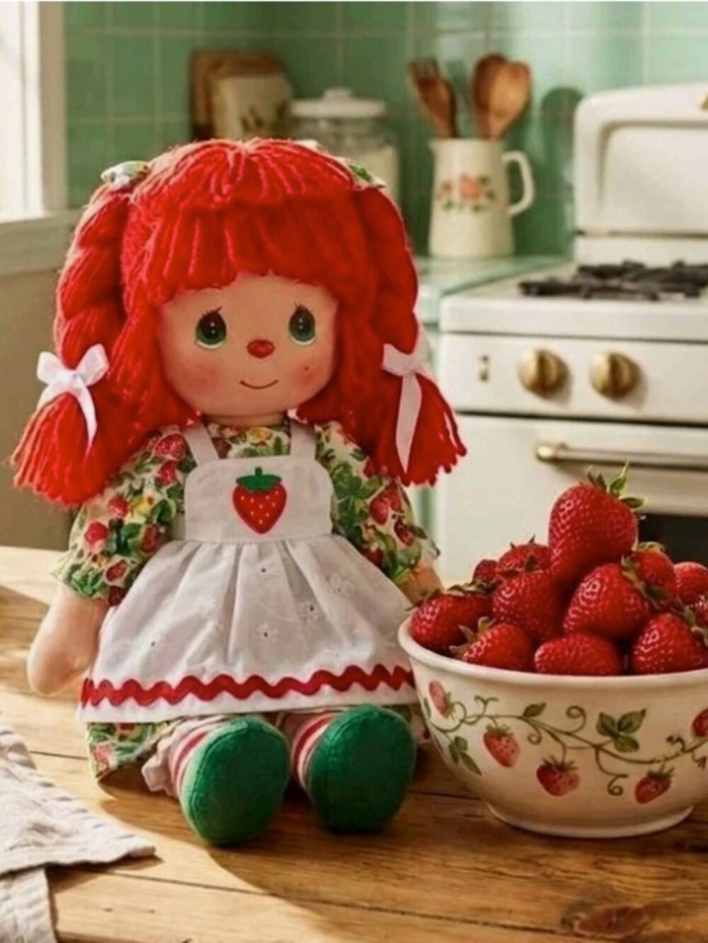 Precious Moments "You're Berry Special" 12" Vinyl Doll Red Hair NIB Linda Rick
